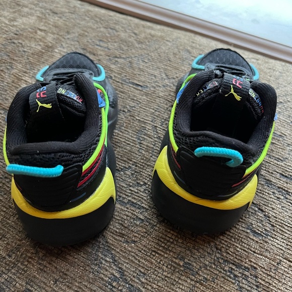 New Toddler Puma Tennis Shoes 5C - Picture 2 of 5